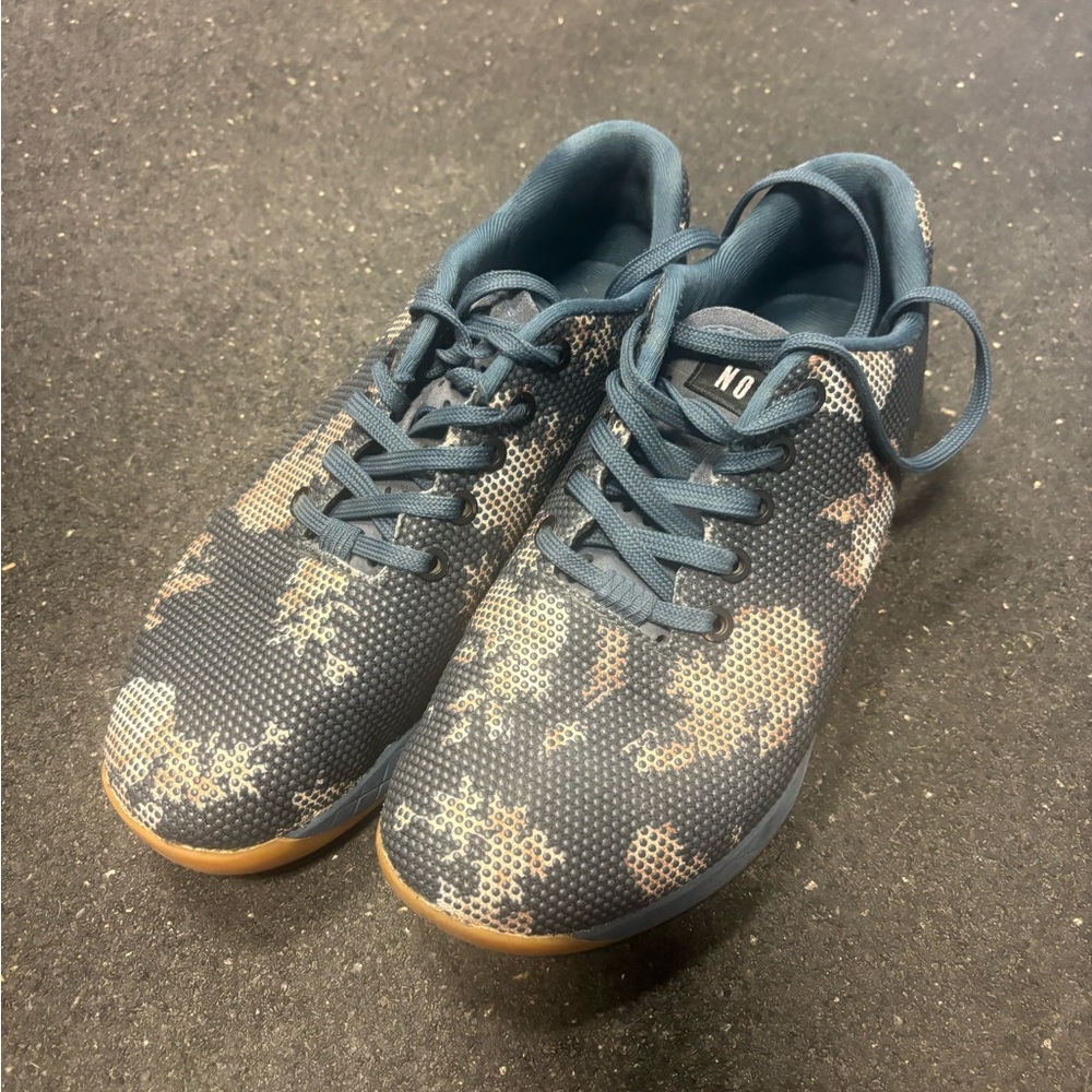 NOBULL Navy and Beige Athletic Shoes